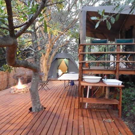 Hotel Woodcutter'S Bush Camp At The Old Trading Post Wildernis Exterior foto
